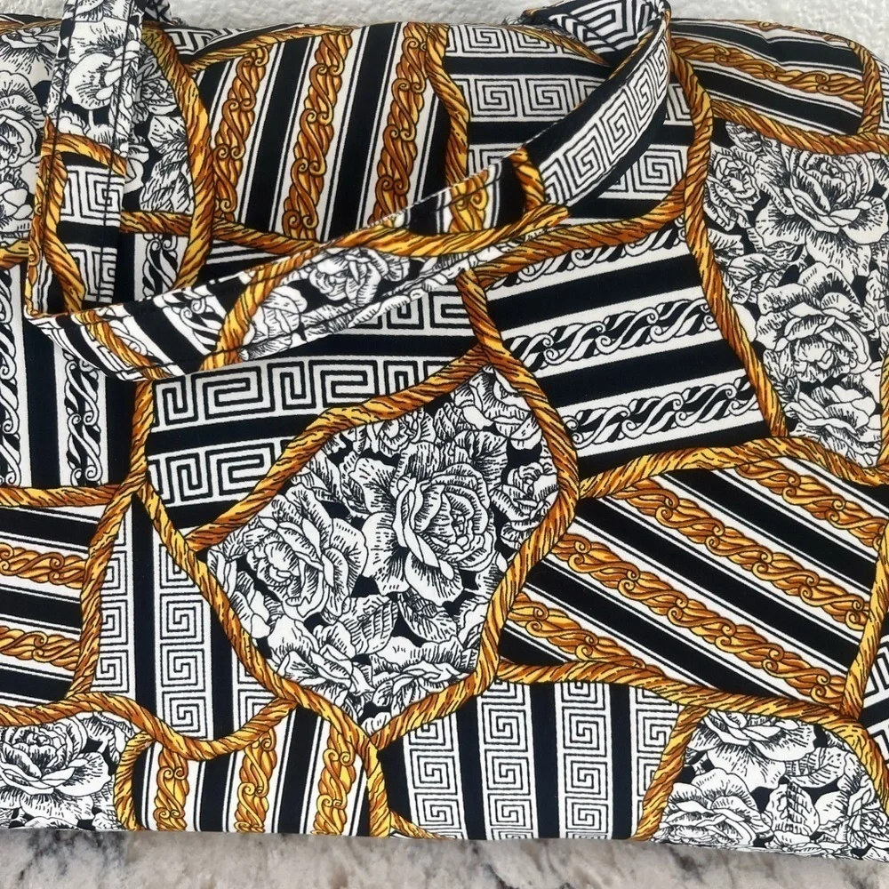 Oscar de la Renta Black and White Cosmetic Bag with Geometric Design